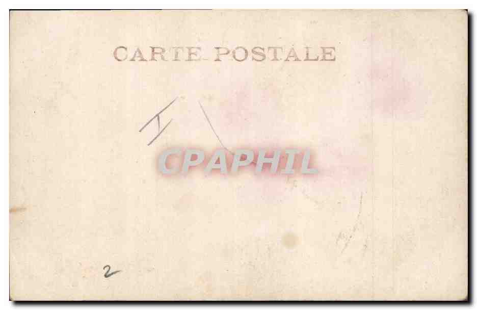 Femme en robe de Noël — décor de cheminée — éditeur inconnu, n° 6018 — Reverso