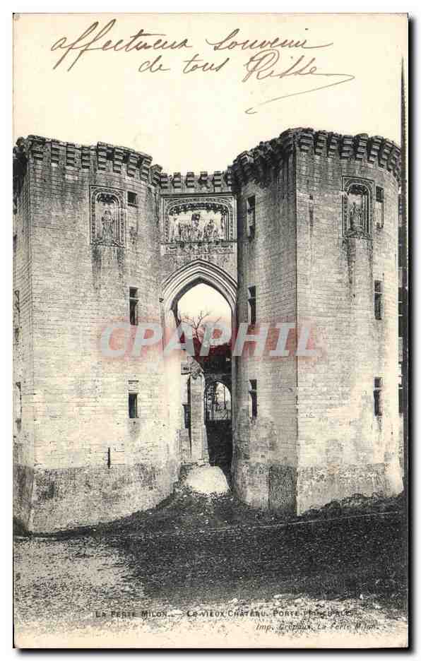 CPA La Ferte Milon Le vieux Chateau 
