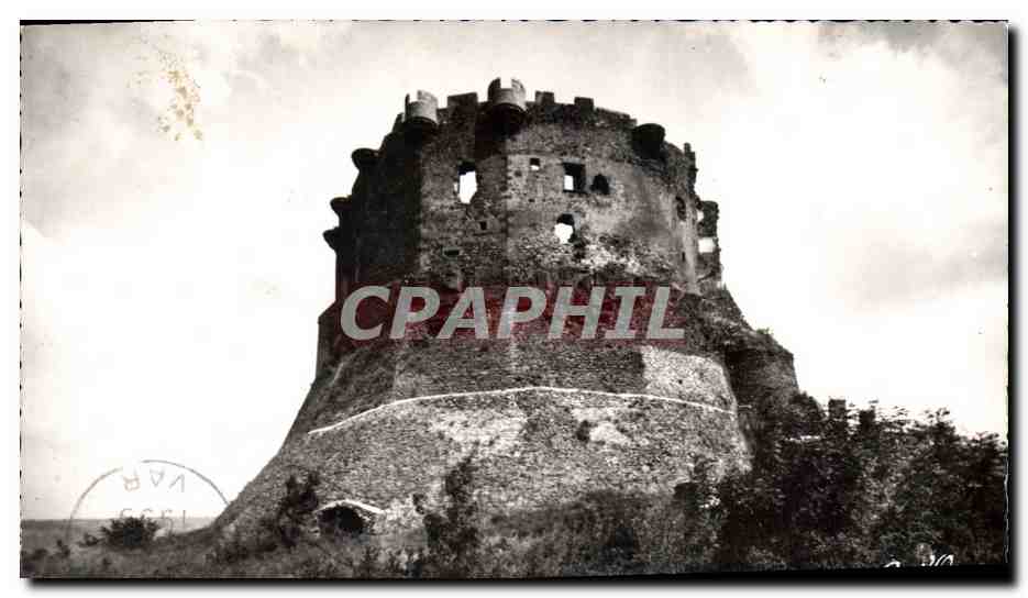 CPM Chateau feodal de Murol Aspect Sud Partie fortifiee