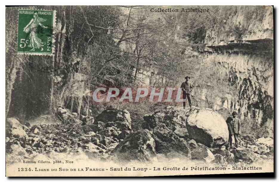 CPA Grotte de Petrification Stalactites Ligne du Sud de la France Saut du Loup Grottes 