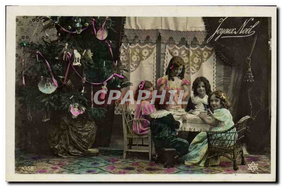 CPA Fantaisie Enfants Noel Poupee 
