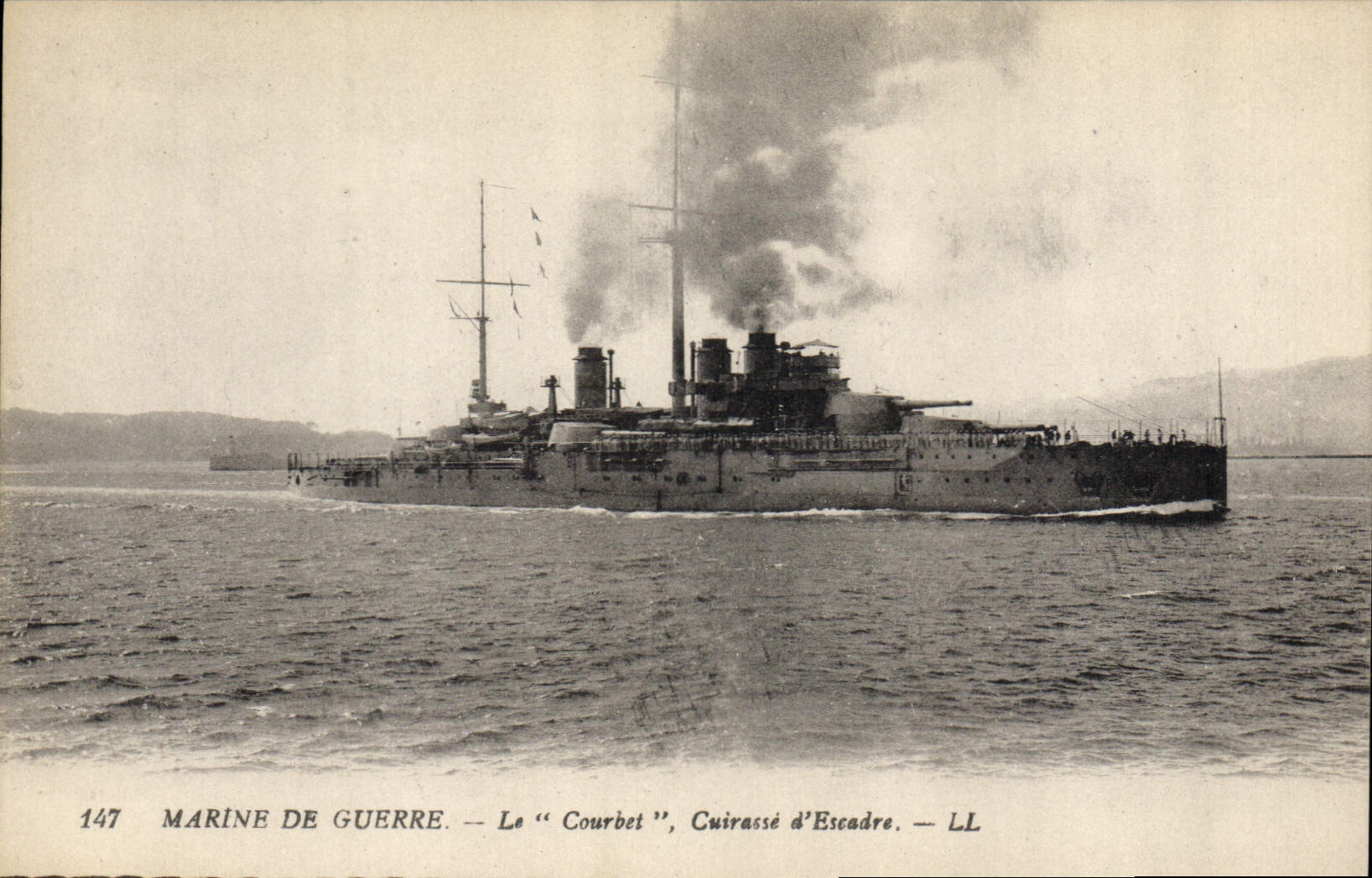 Le "Courbet", Cuirassé d'Escadre — LL — Marine de Guerre