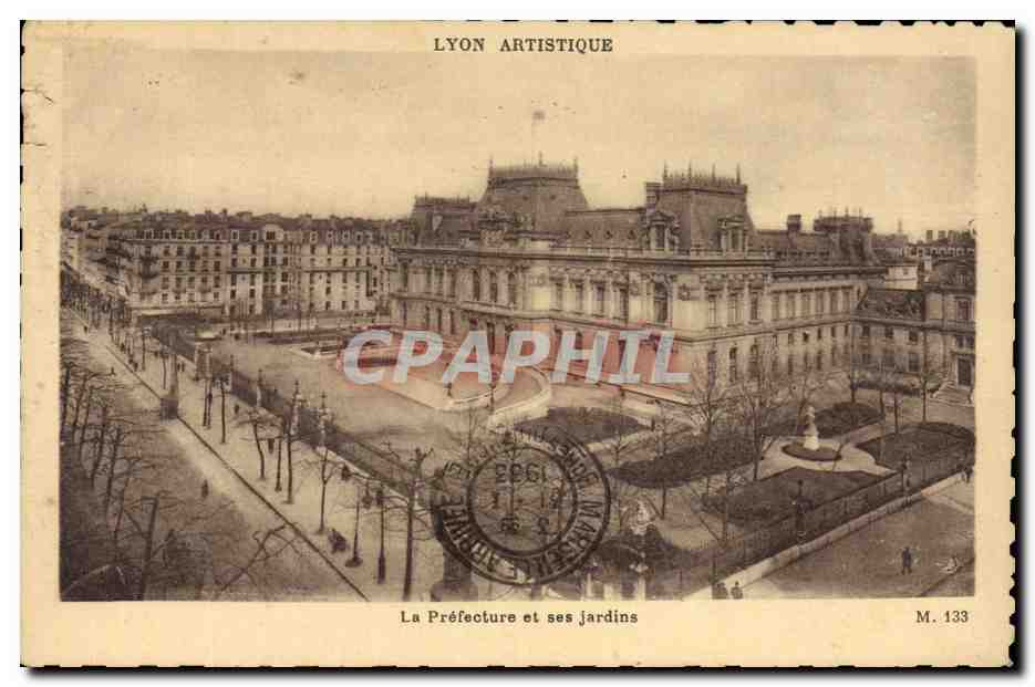 CPA Lyon La Prefecture et ses jardins