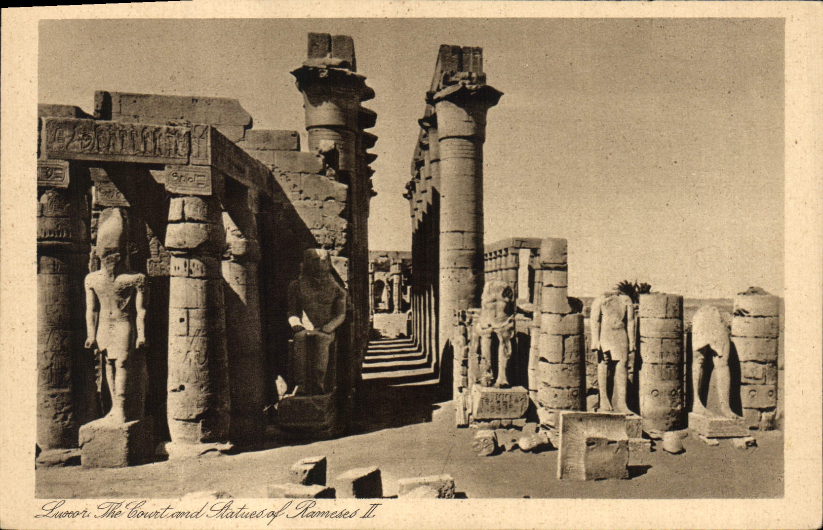 Luxor. The Court and Statues of Ramesses II — Gadans & Selt, Luxor, Série 103, N° 209
