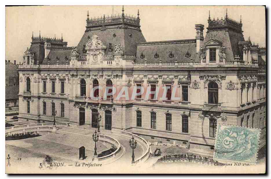 CPA Lyon La Prefecture 