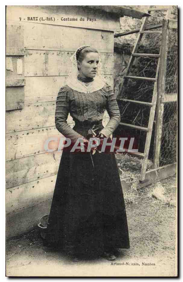 CPA Folklore Batz Costume du pays 