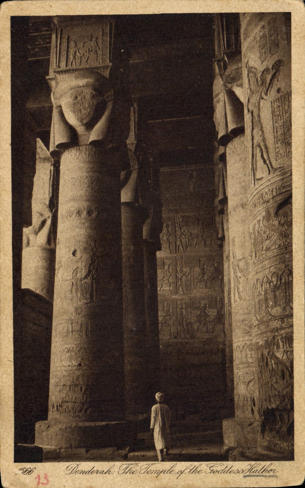 Denderah. Le Temple de la Déesse Hathor — éditeur Dähnert & Landrock, n°566