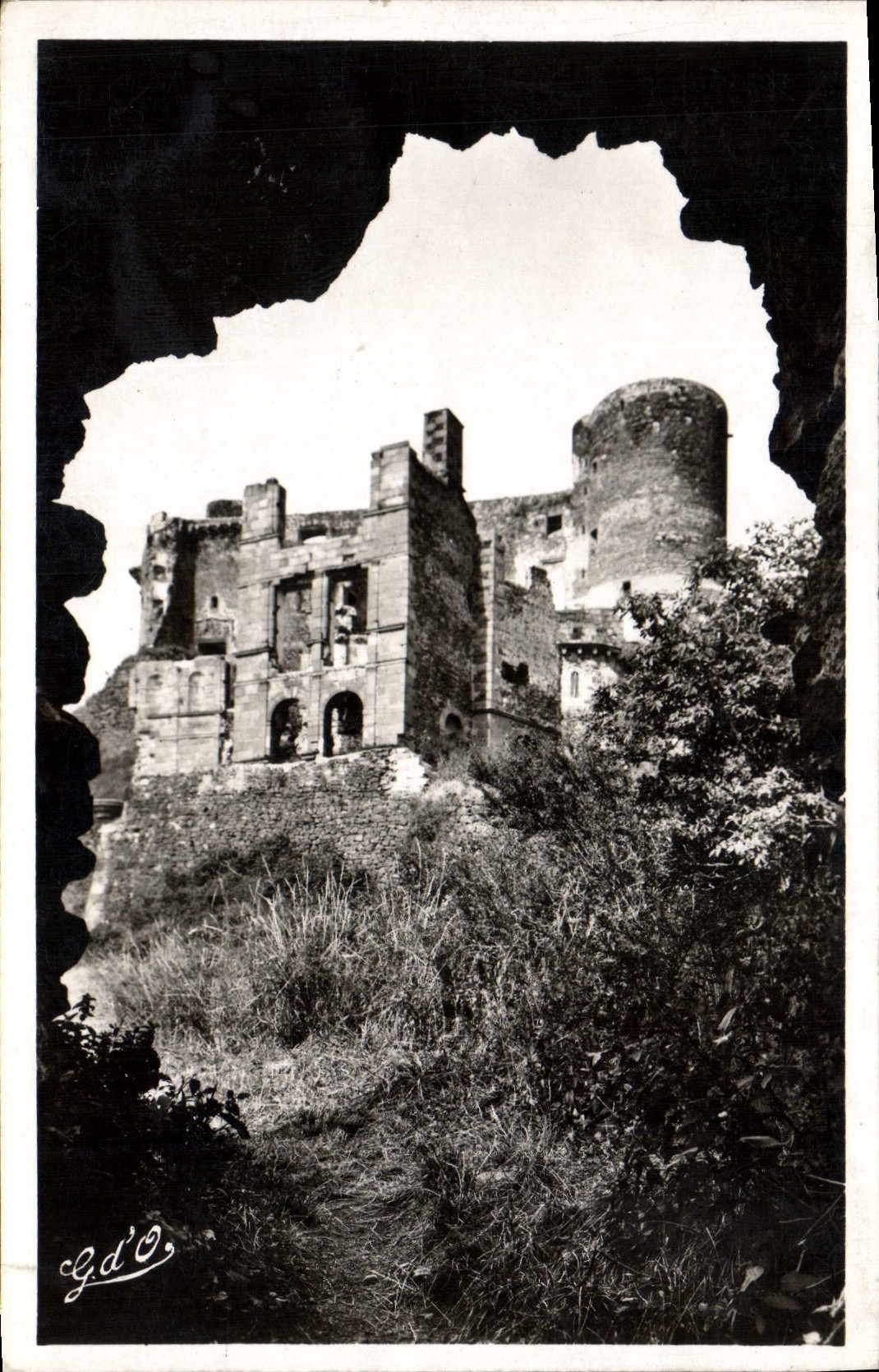 CPA L'Auvergne Chateau de Murols (partie Renaissance) 