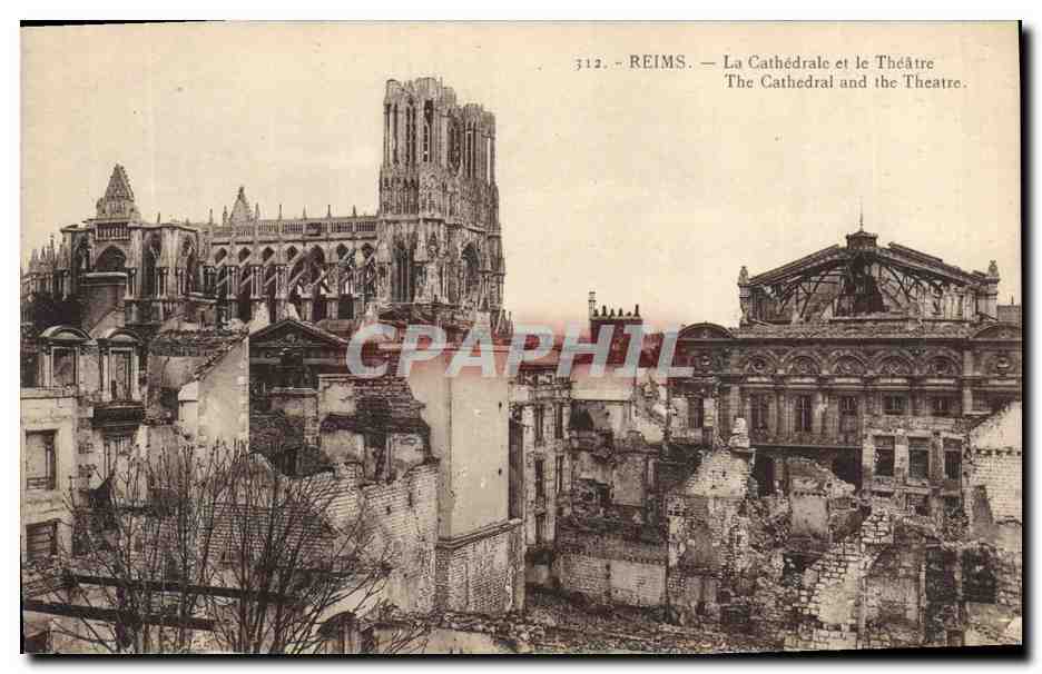 CPA Militaria Reims La Cathedrale et le Theatre 