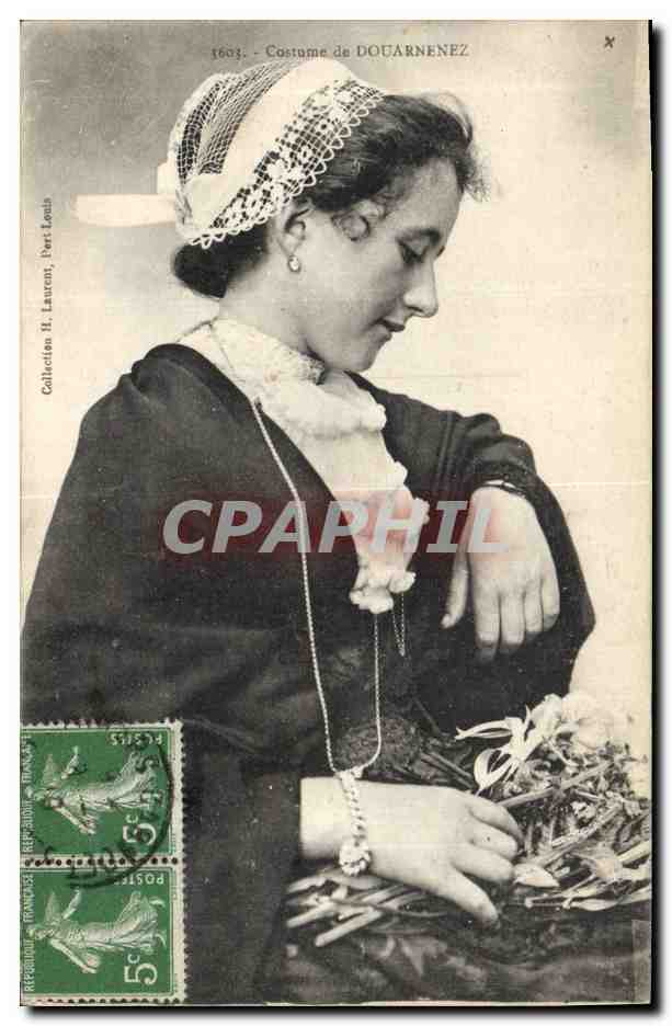 Femme en costume de Douarnenez — Collection H. Laurent, Paris — n° 1603