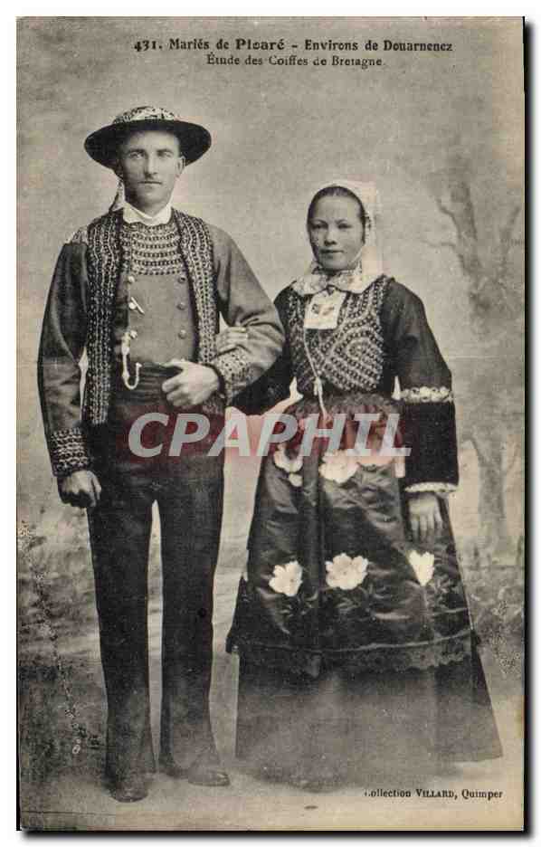 CPA Folklore Maries de Ploare Environs de Douarnenez Etude des Coiffes de Bretagne Mariage
