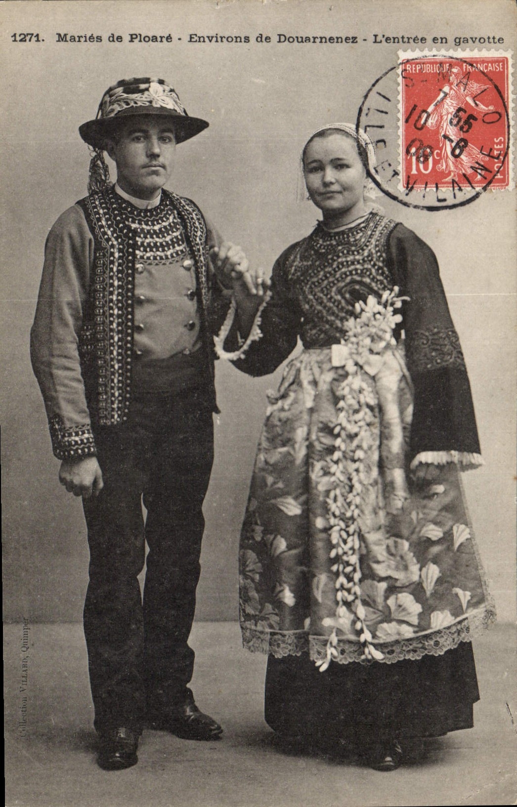 CPA Folklore Maries de Ploare Environs de Douarnenez L'entree en gavotte Mariage