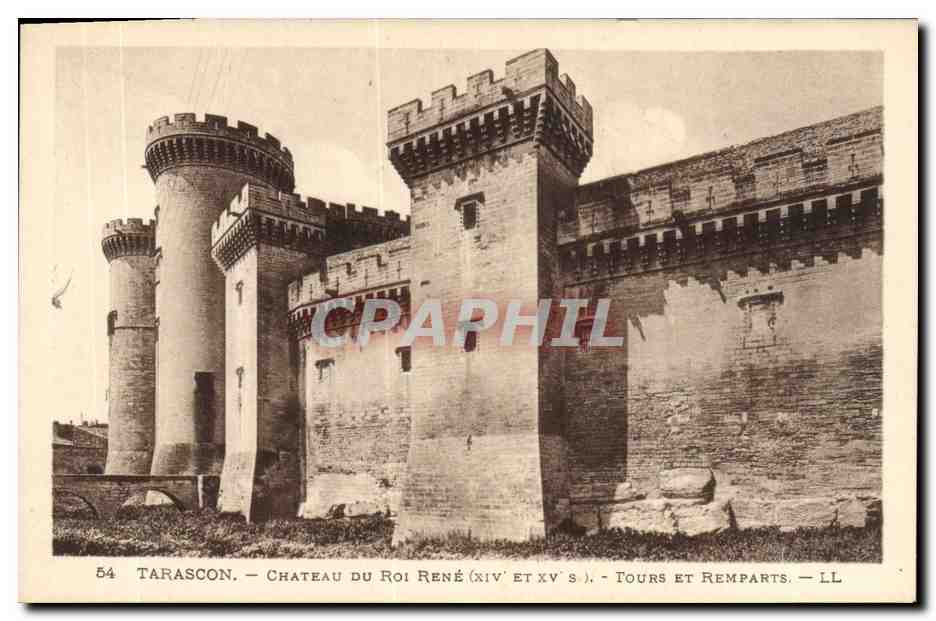 CPA Tarascon Chateau du roi Rene (XIV et XV s) Tours et Remparts