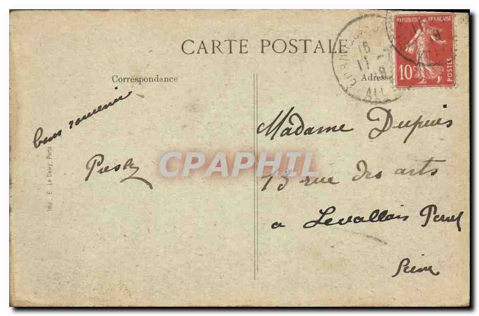 CPA Saint Bonnet de Rochefort Le Chateau de Rochefort (XV siecle) et Passerelle sur la Sioule  — Rückseite