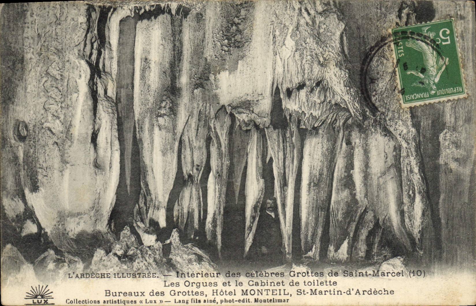 CPA L'Ardeche illustree Interieur des celebres Grottes de Saint Marcel Les Orgues et le Cabinet de t