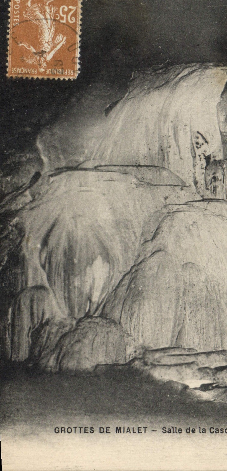 CPA Grottes de Mialet Salle de la Cascade 