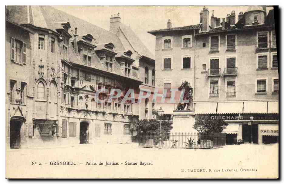 CPA Grenoble Palais de Justice Statue Bayard 