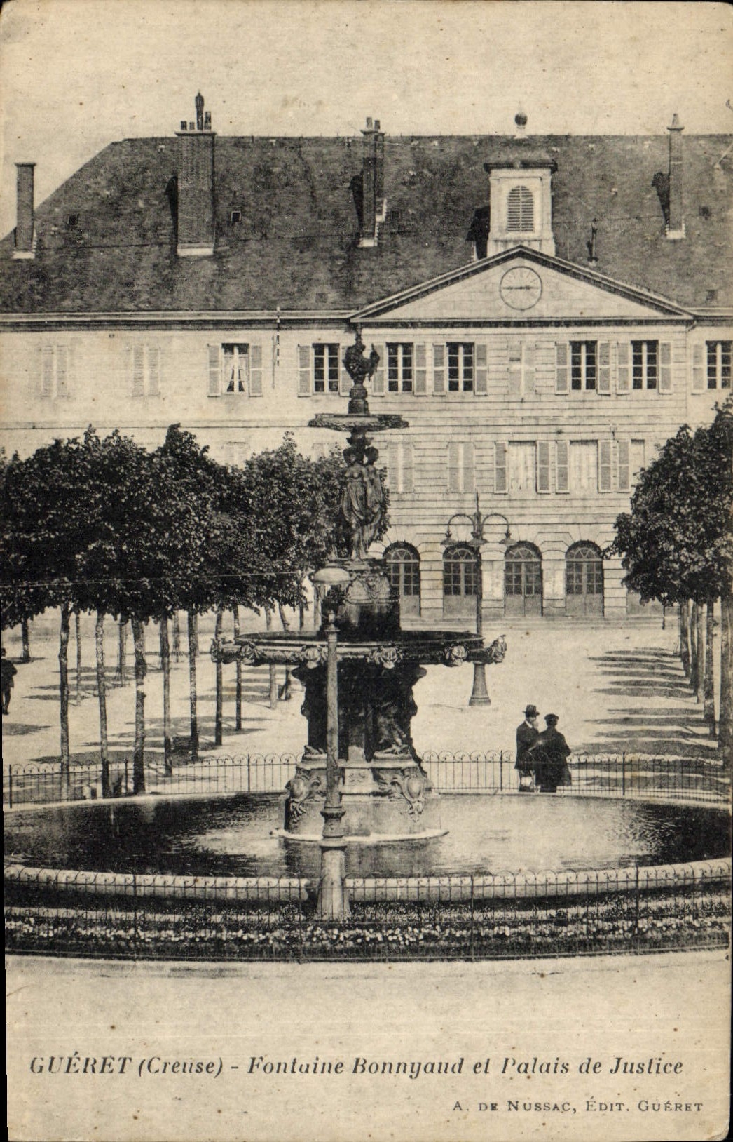 CPA Gueret (Creuse) Fontaine Bonnyaud et Palais de Justice 