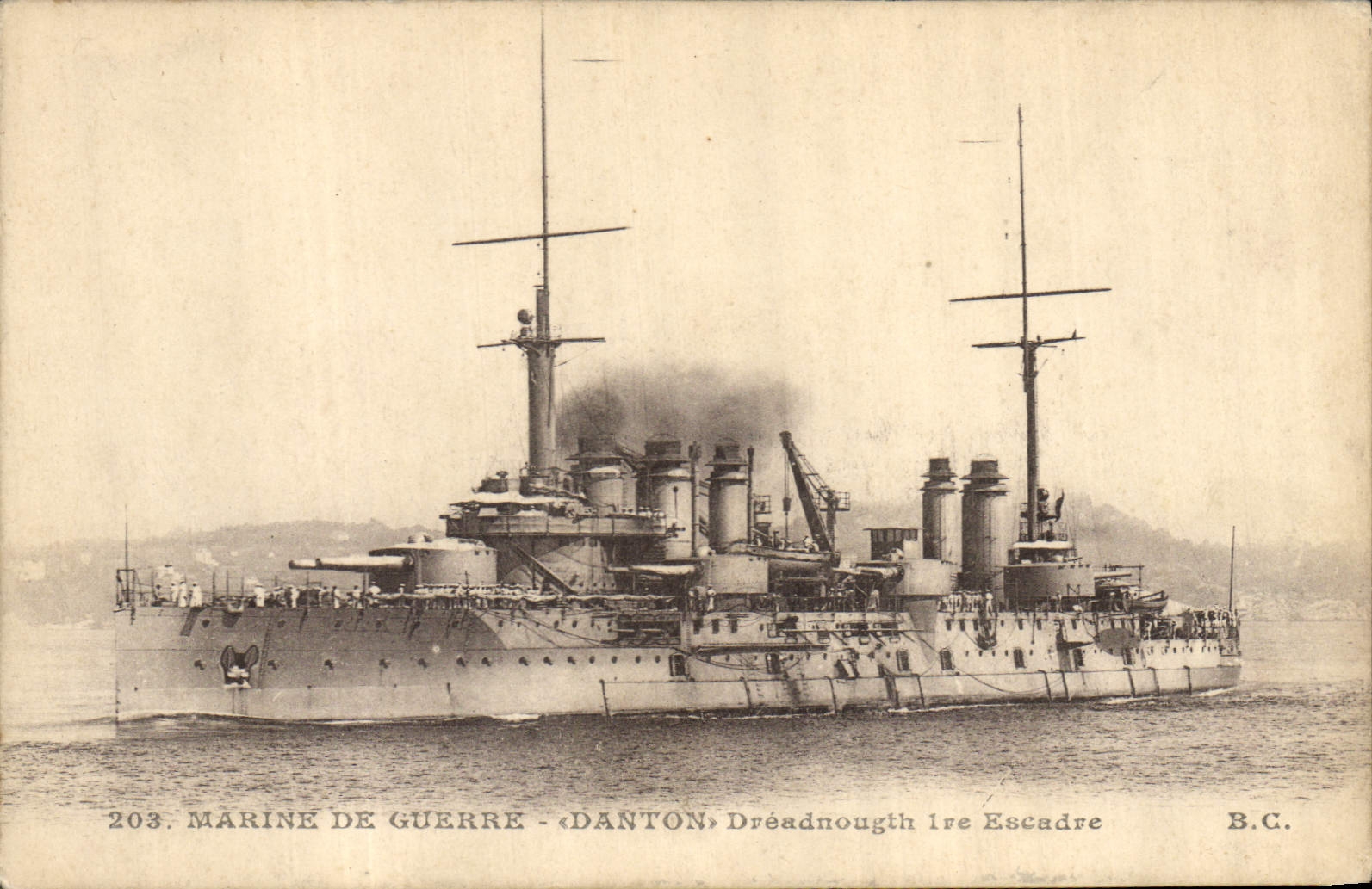 CPA Bateau de guerre Marine de Guerre Danton Dreadnougth 