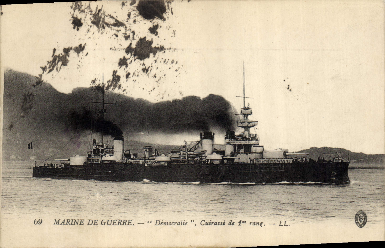 Marine de guerre — « Démocratie », cuirassé de 1er rang — LL. — N° 69
