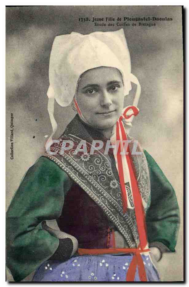 CPA Folklore jeune fille de Plougastel Daoulas etude des Coiffes de bretagne 