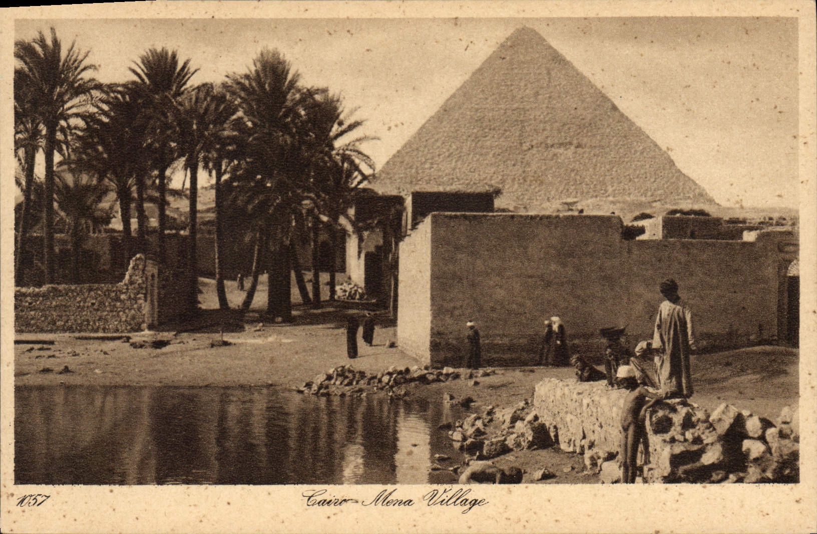 Caire - Mena Village — pyramide de Gizeh en arrière-plan — éditeur Lehnhert & Landrock, n° 1557