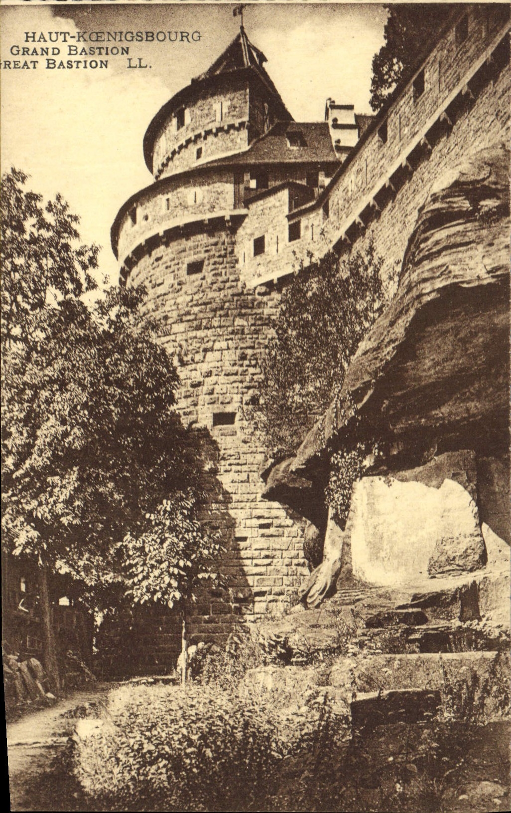 CPA Haut Kcenigsbourg grand Bastion 