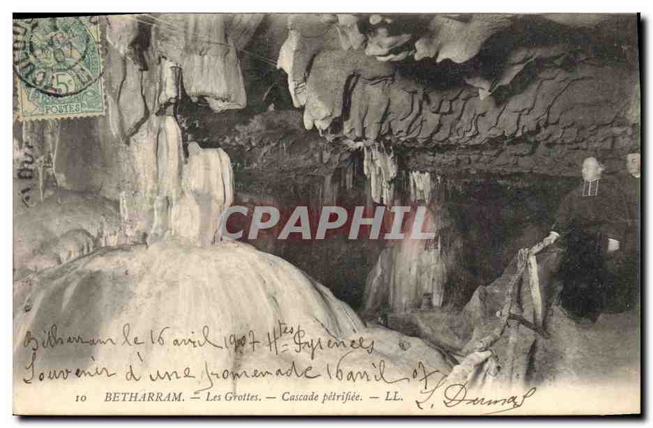 CPA Betharram les grottes Cascade petrifiee 