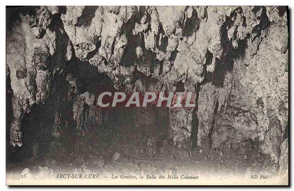 CPA Arcy sur cure les grottes la salle des mille Colonnes 