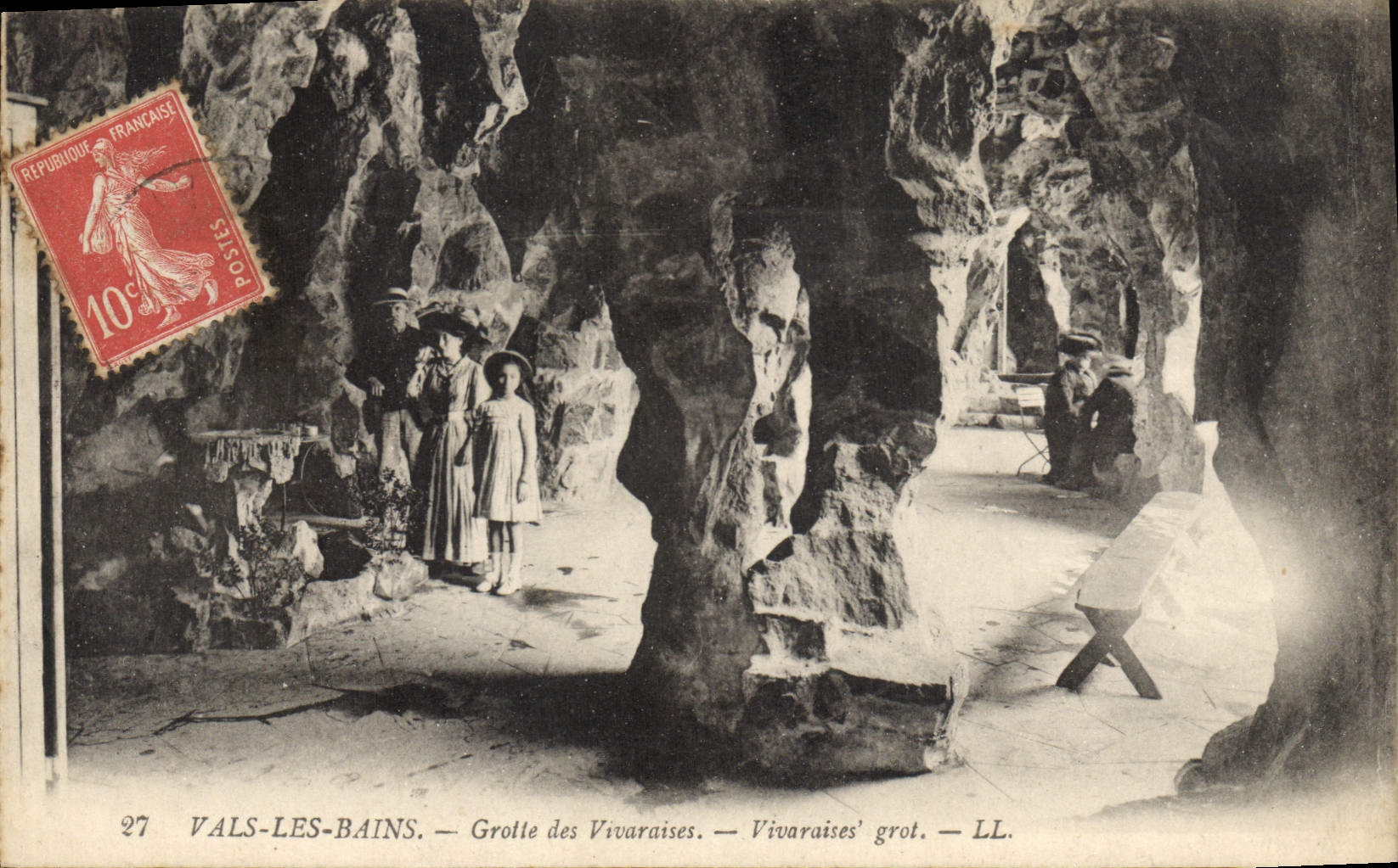 CPA Vals les Bains Grotte des Vivaraises 