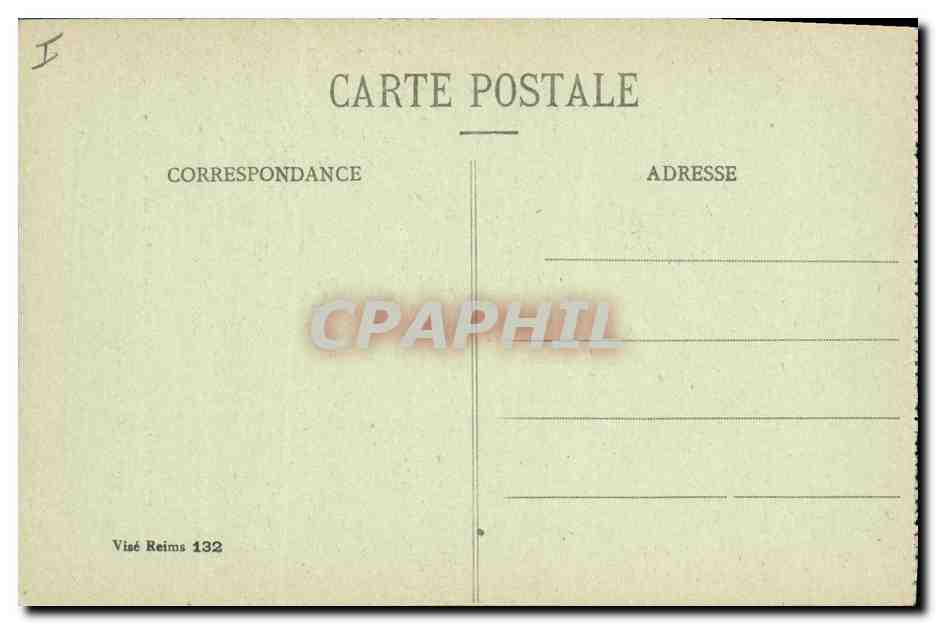 CPA Militaria Reims La cathedrale bombardee par les Allemands Vue interieure apres l'incendie  — Rückseite