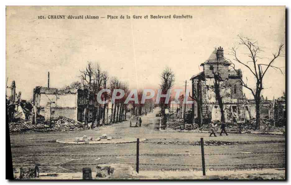 Chauny zerstört (Aisne) — Platz der Bahnhofs und Boulevard Gambetta — Charles Louis, Photo, Chauny, Tergnier