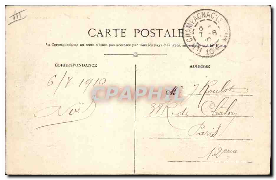 CPA Folklore Auvergne Bourree — Verso