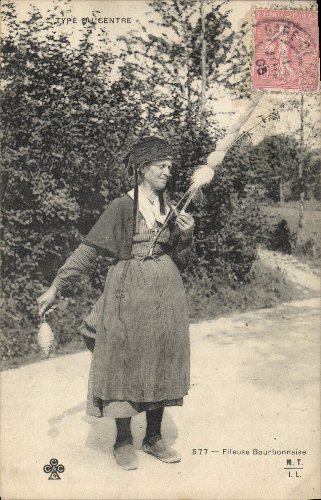 Fileuse Bourbonnaise — Type du Centre n°577 — M.T. I.L.