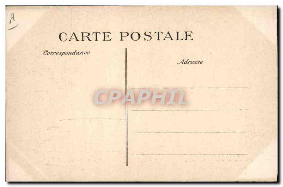 CPA Folklore Auvergne Couples Auvergnats — Verso