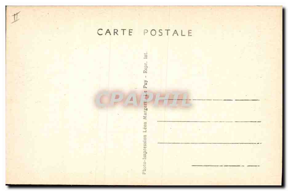 CPA Folklore Auvergne La bourree — Verso