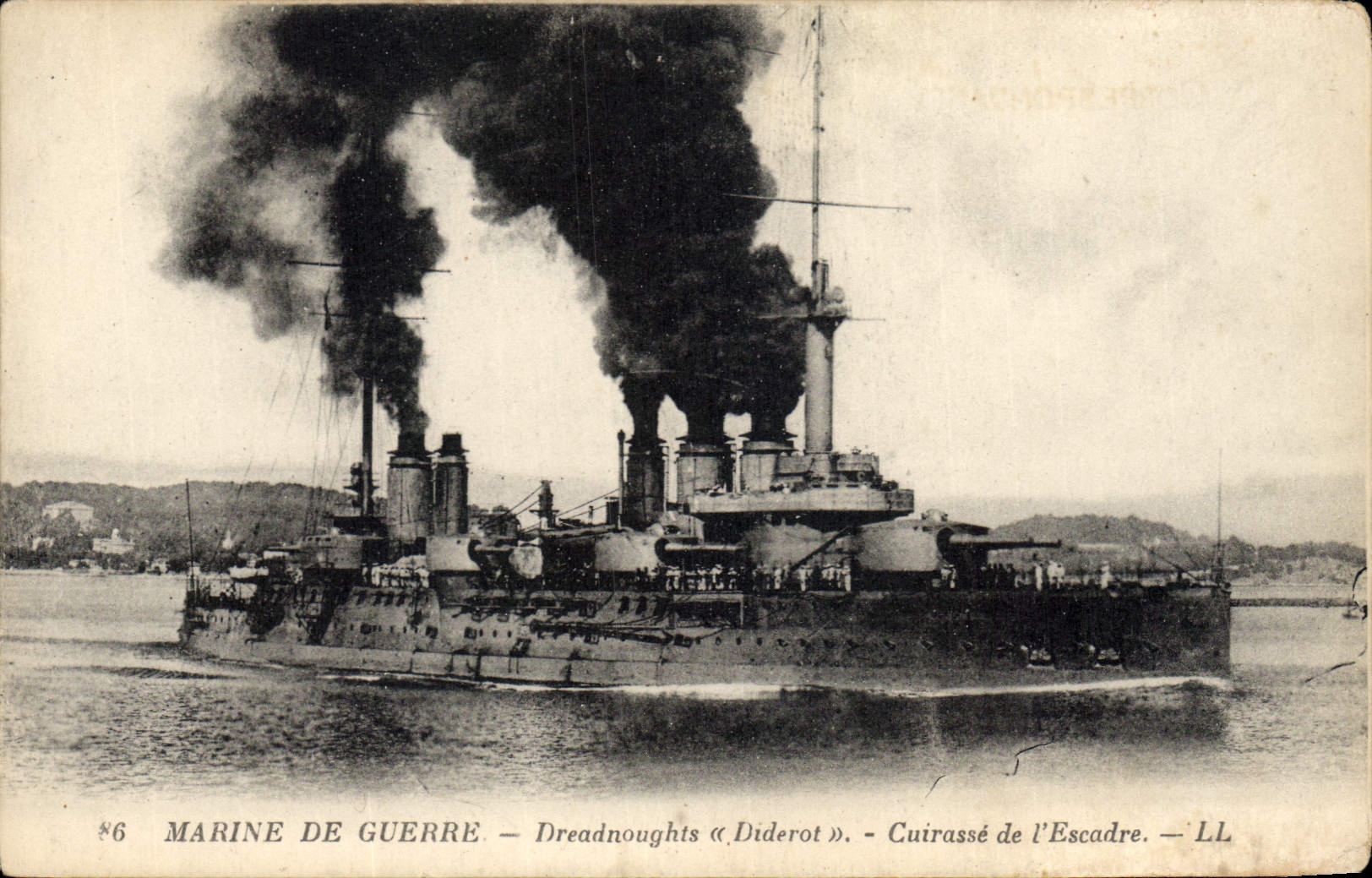 CPA Bateau de guerre Dreadnoughts Diderot Cuirasse de l'escadre