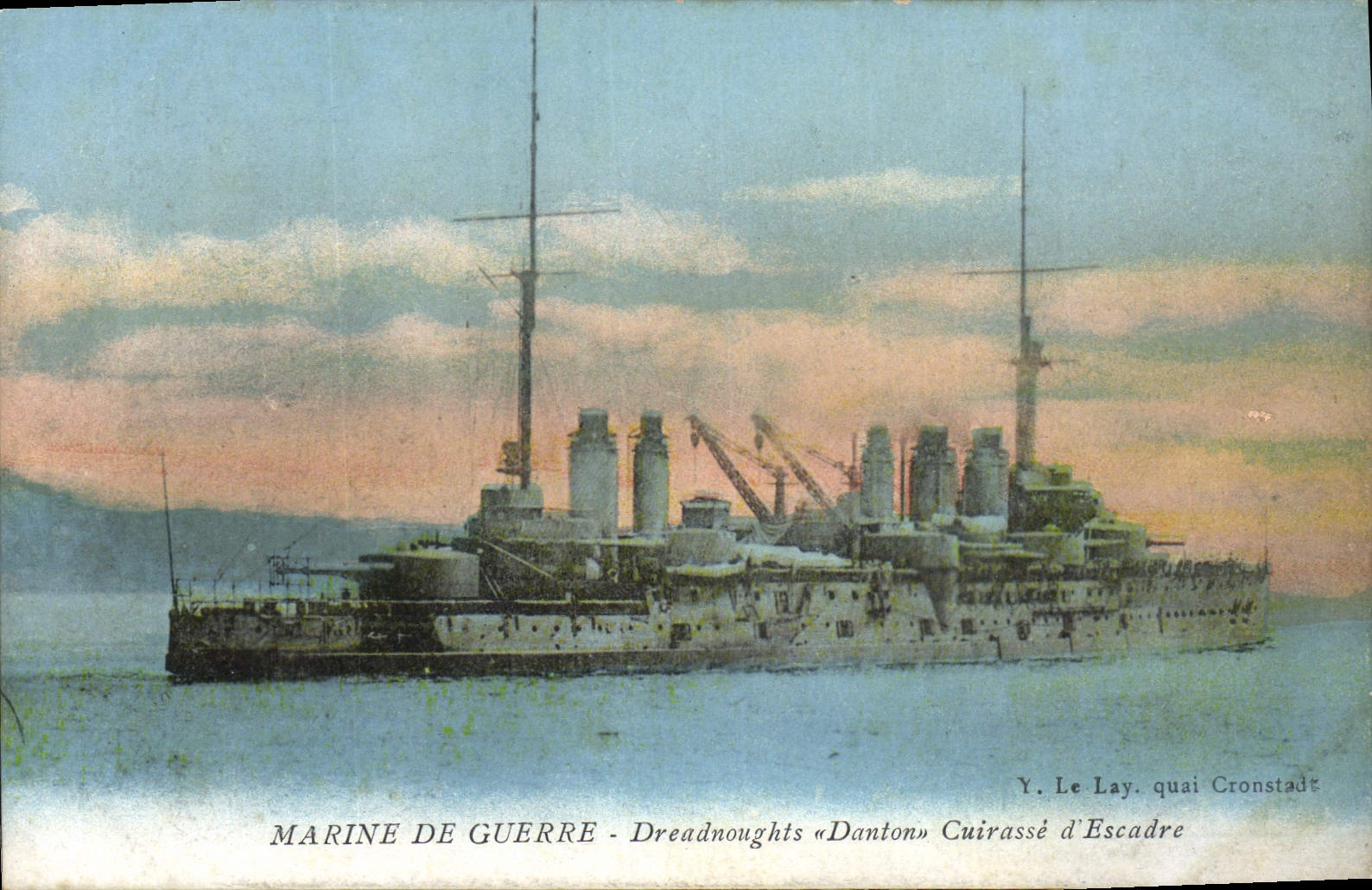 CPA Bateau de guerre Dreadnoughts Danton Cuirasse d'escadre