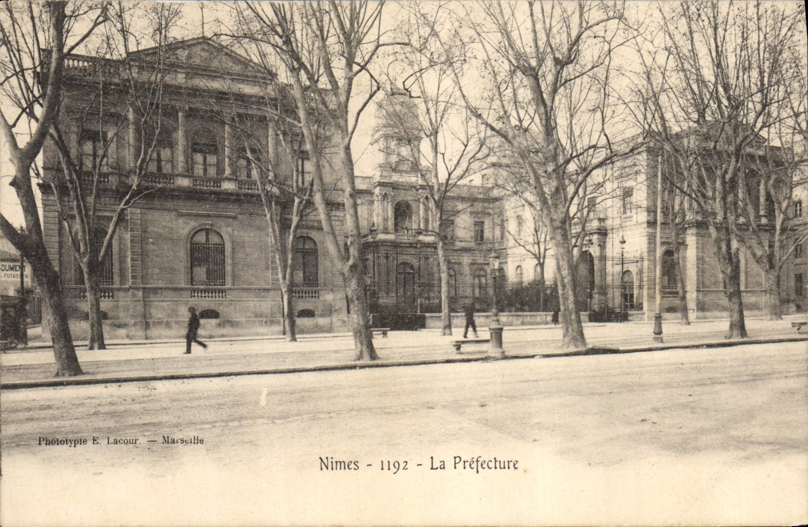 CPA Prefecture Nimes 