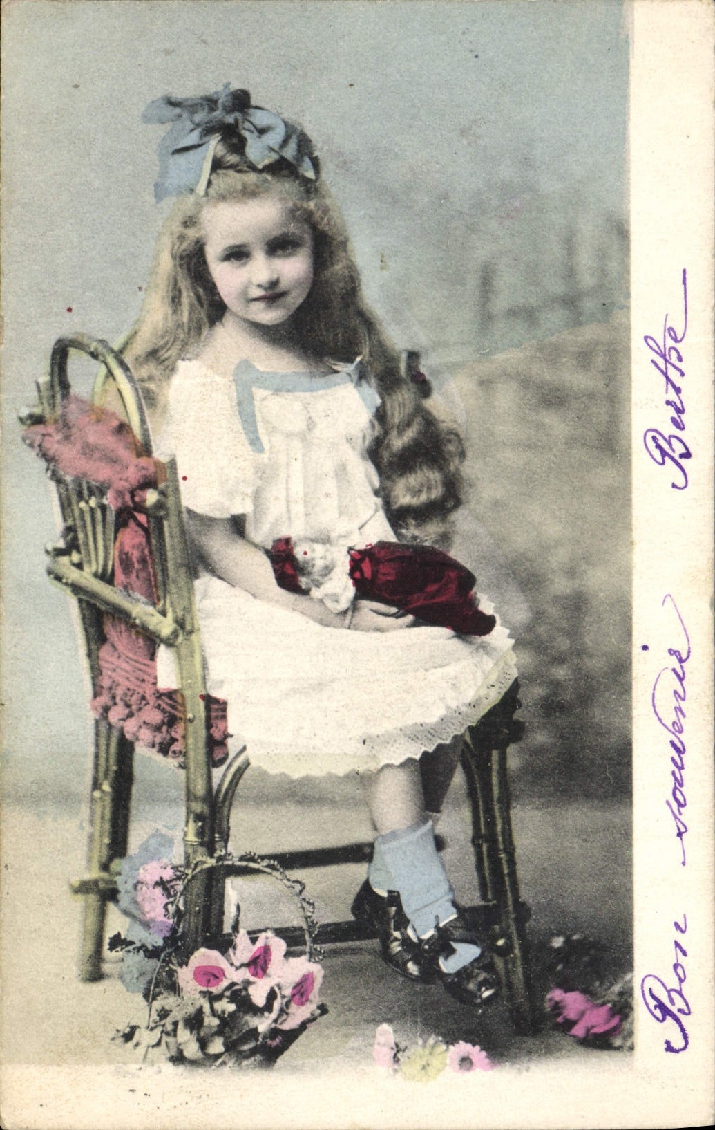 CPA Fantaisie Enfant Poupee 