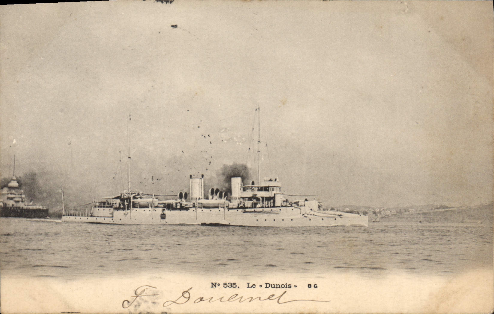 Le « Dunois » — navire de guerre — F. Dourcernel, N° 535