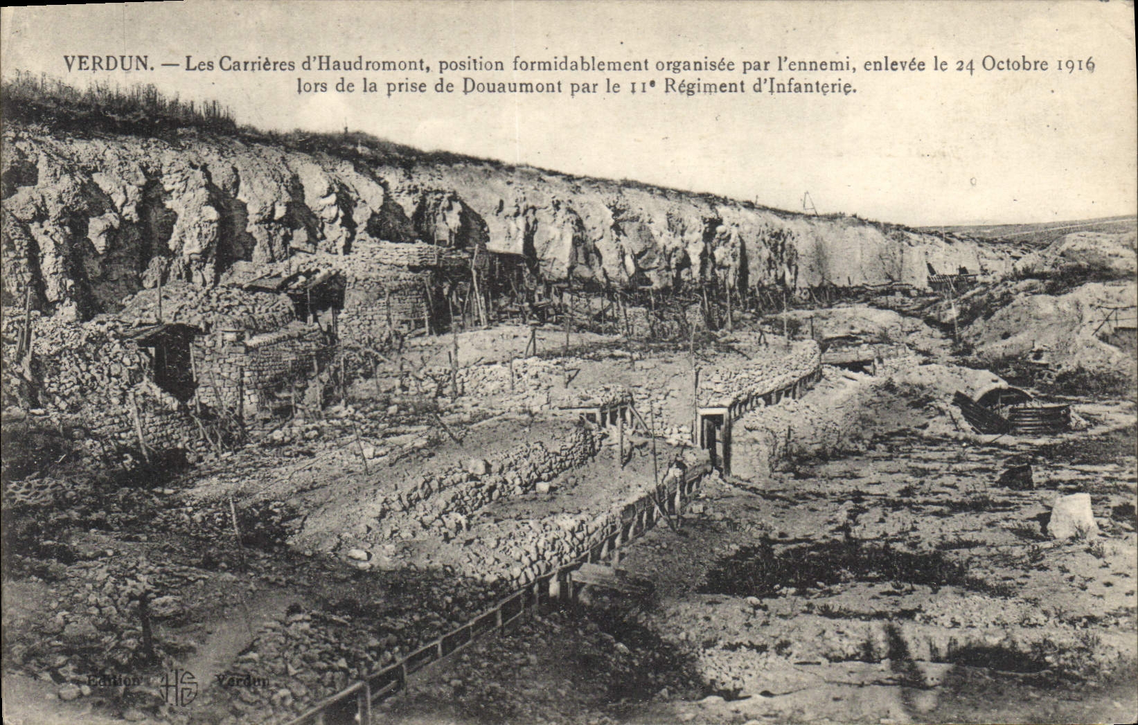 CPA Militaria Verdun Les carrieres d'Haudromont Douaumont