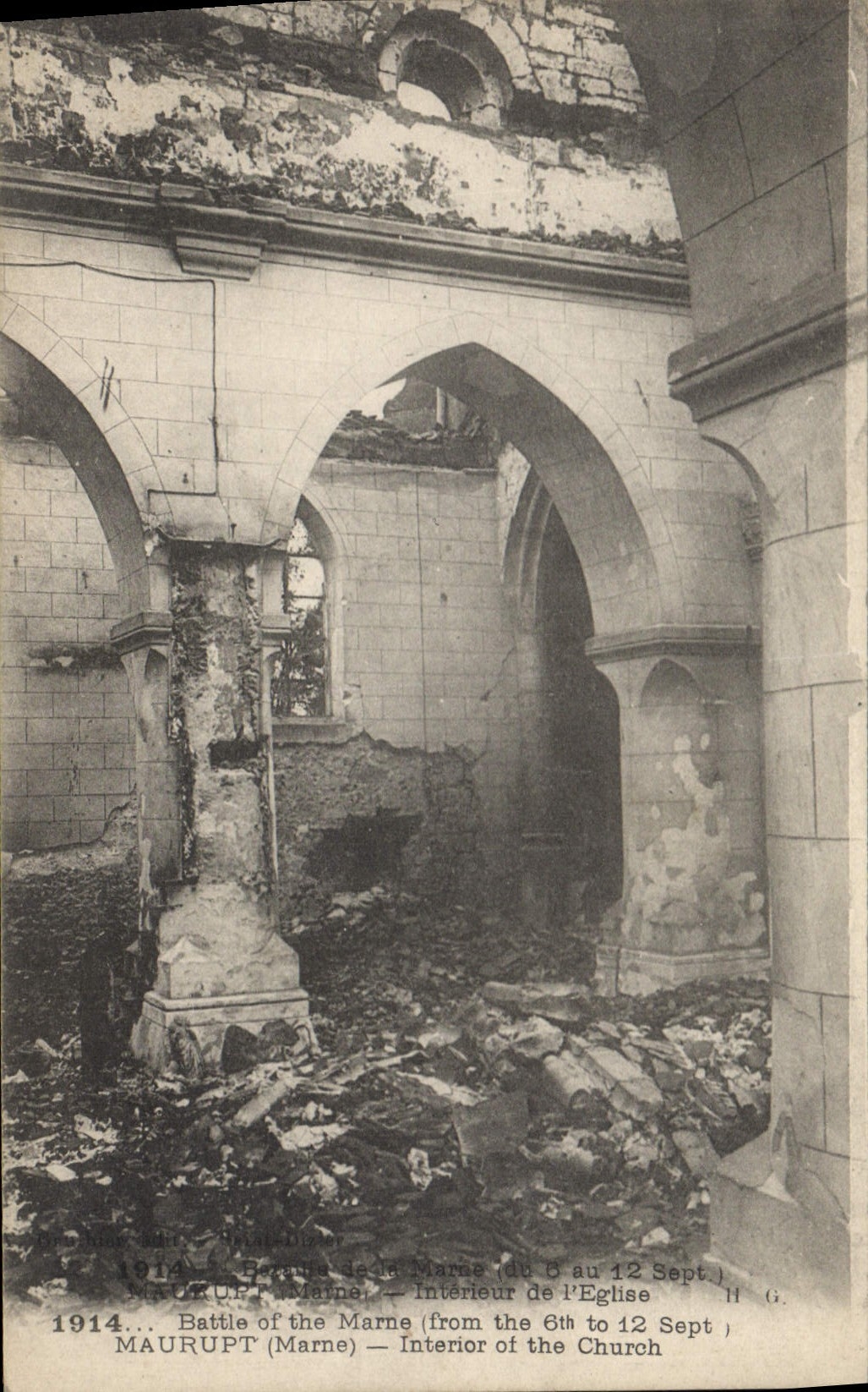 Maurupt (Marne) — Intérieur de l'église après la bataille de la Marne — 1914