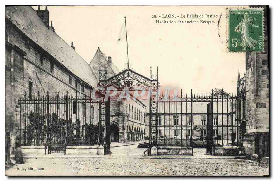 CPA Palais de justice Laon Habitation des anciens eveques