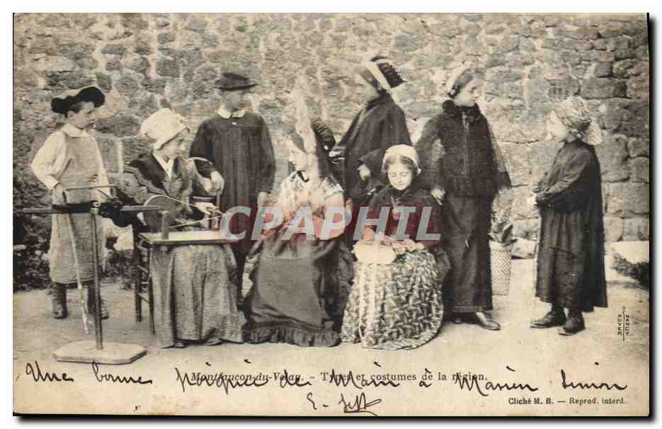 CPA Folklore Montfaucon du Velay 