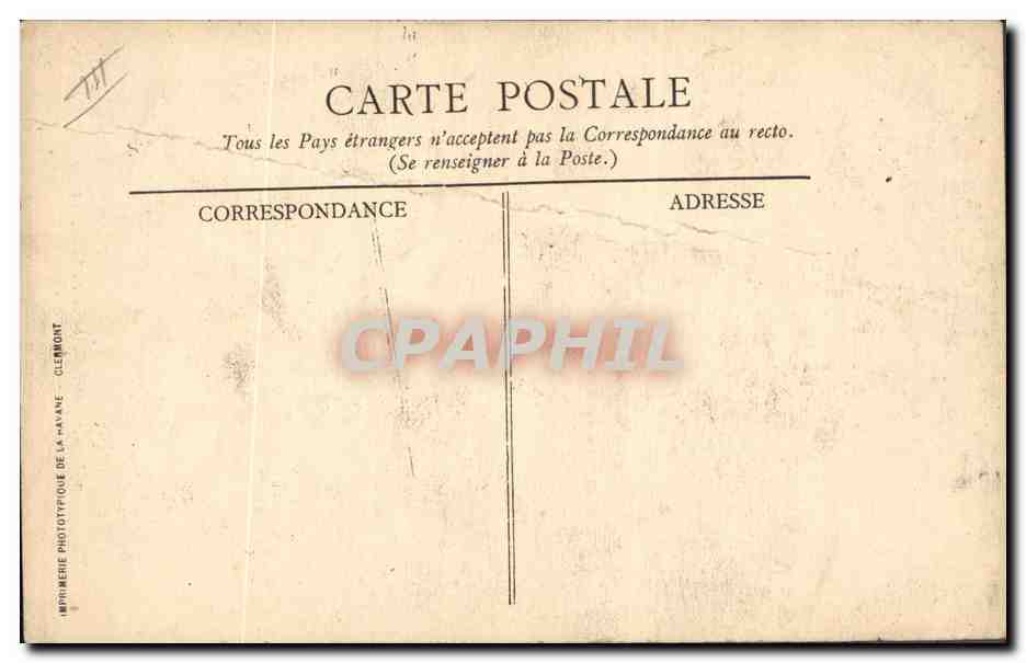 CPA Folklore Auvergne Petite tricoteuse Auvergnate Enfant — Rückseite