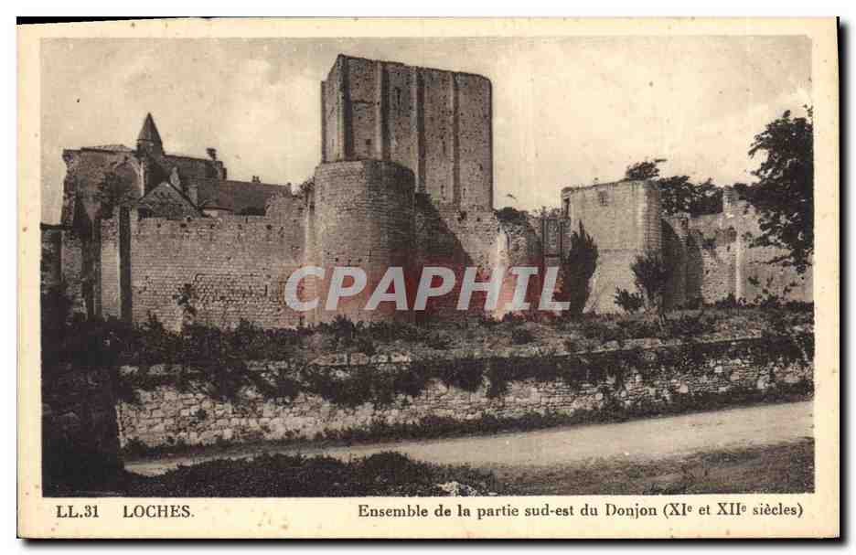 CPA Chateau Loches Ensemble de la partie sud est du donjon
