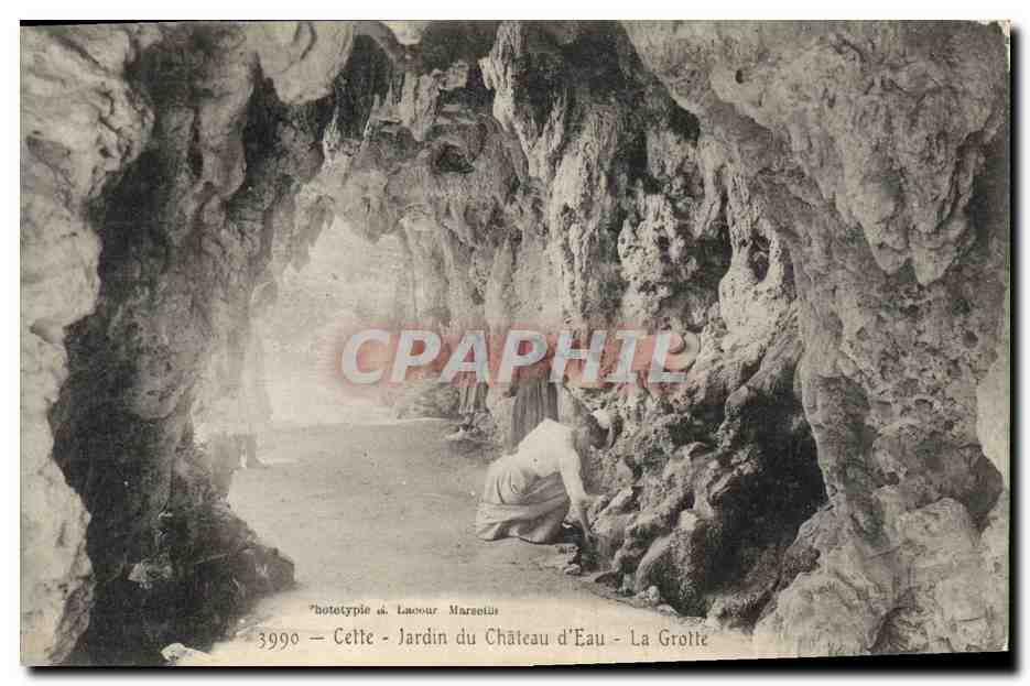 CPA Grotte Grottes Cette Jardin du Chateau d'eau