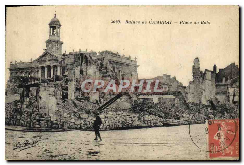 CPA Militaria Ruines de cambrai place au Bois 