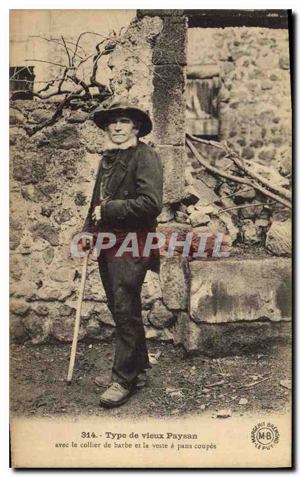 CPA Folklore Type de vieux paysan avec le collier de barbe et la veste a pans coupes